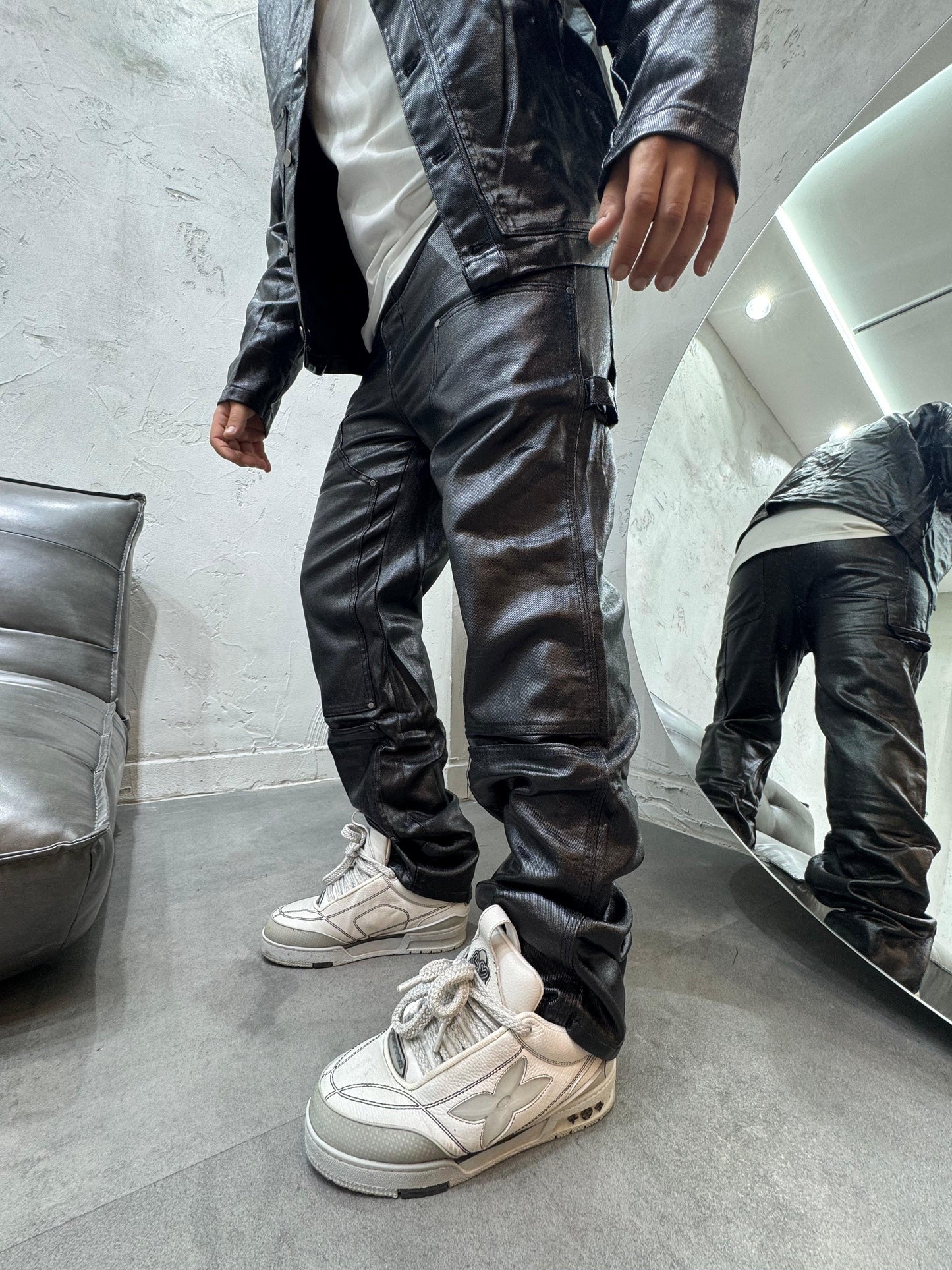SHINY BLACK COORDINATE