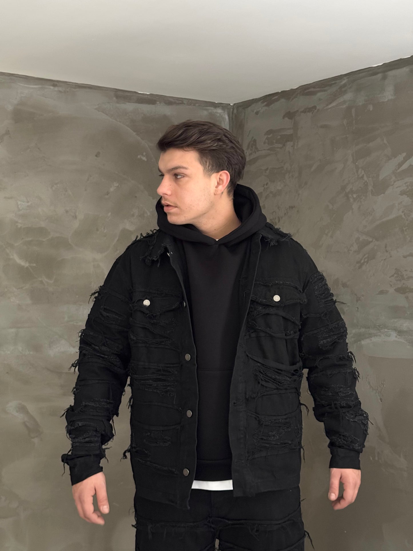RIPPED BLACK COORDINATE