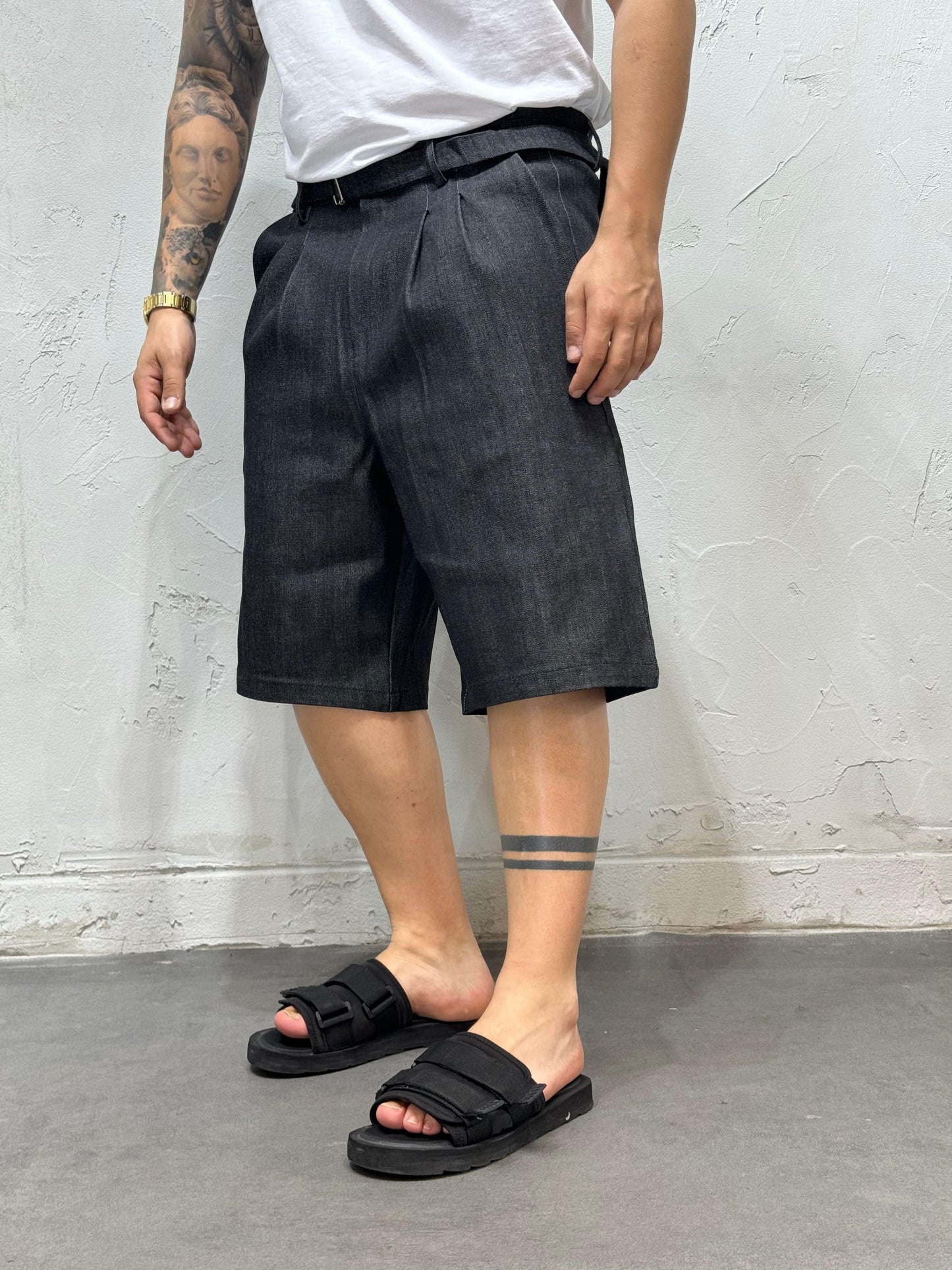 SHORT BASIC WASH LEVI**GREY