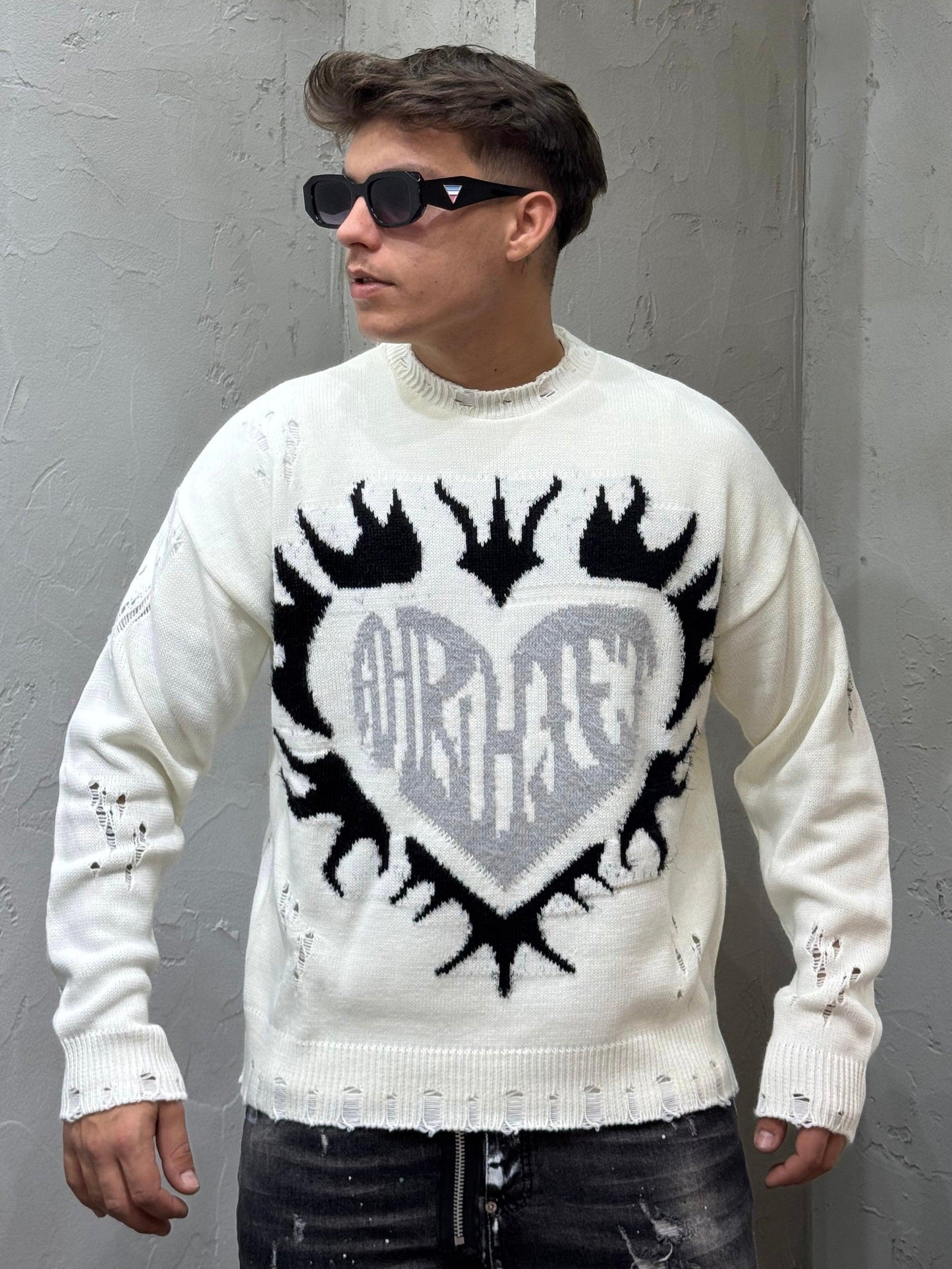 MAGLIONCINO SACRED HEART WHITE