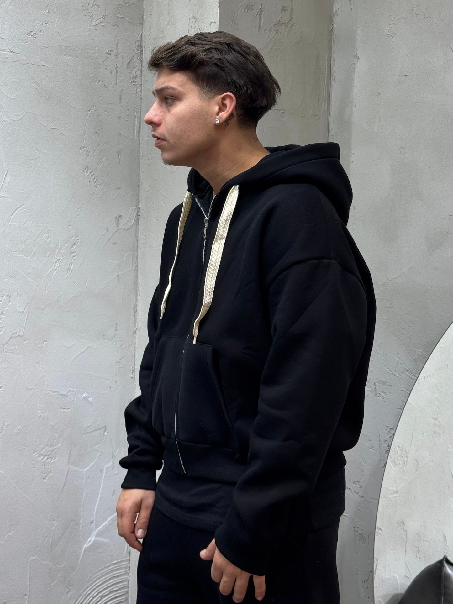 HOODIE BOXY FIT WITH ZIP BLACK