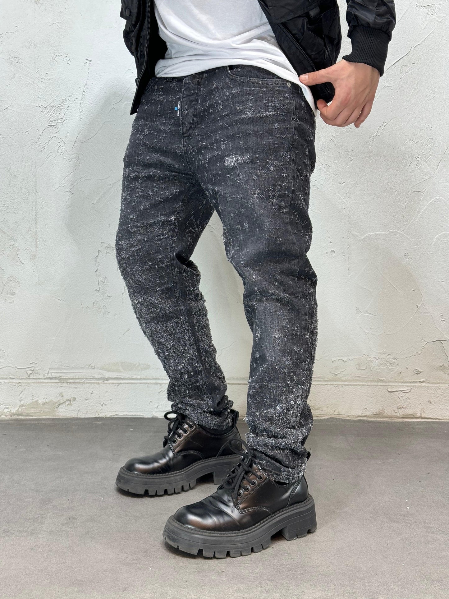 JEANS NEW FIT AT BLACK