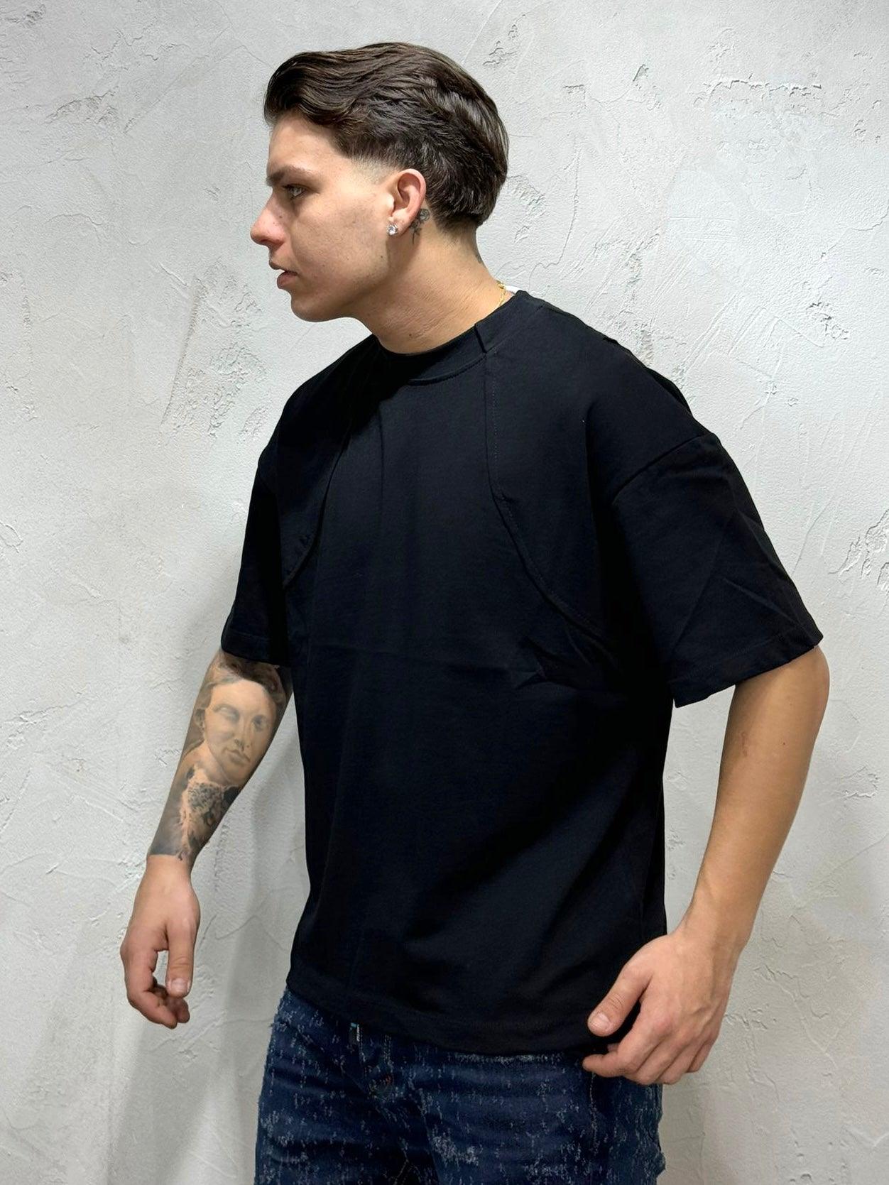 T-SHIRT DOUBLE NECK BLACK