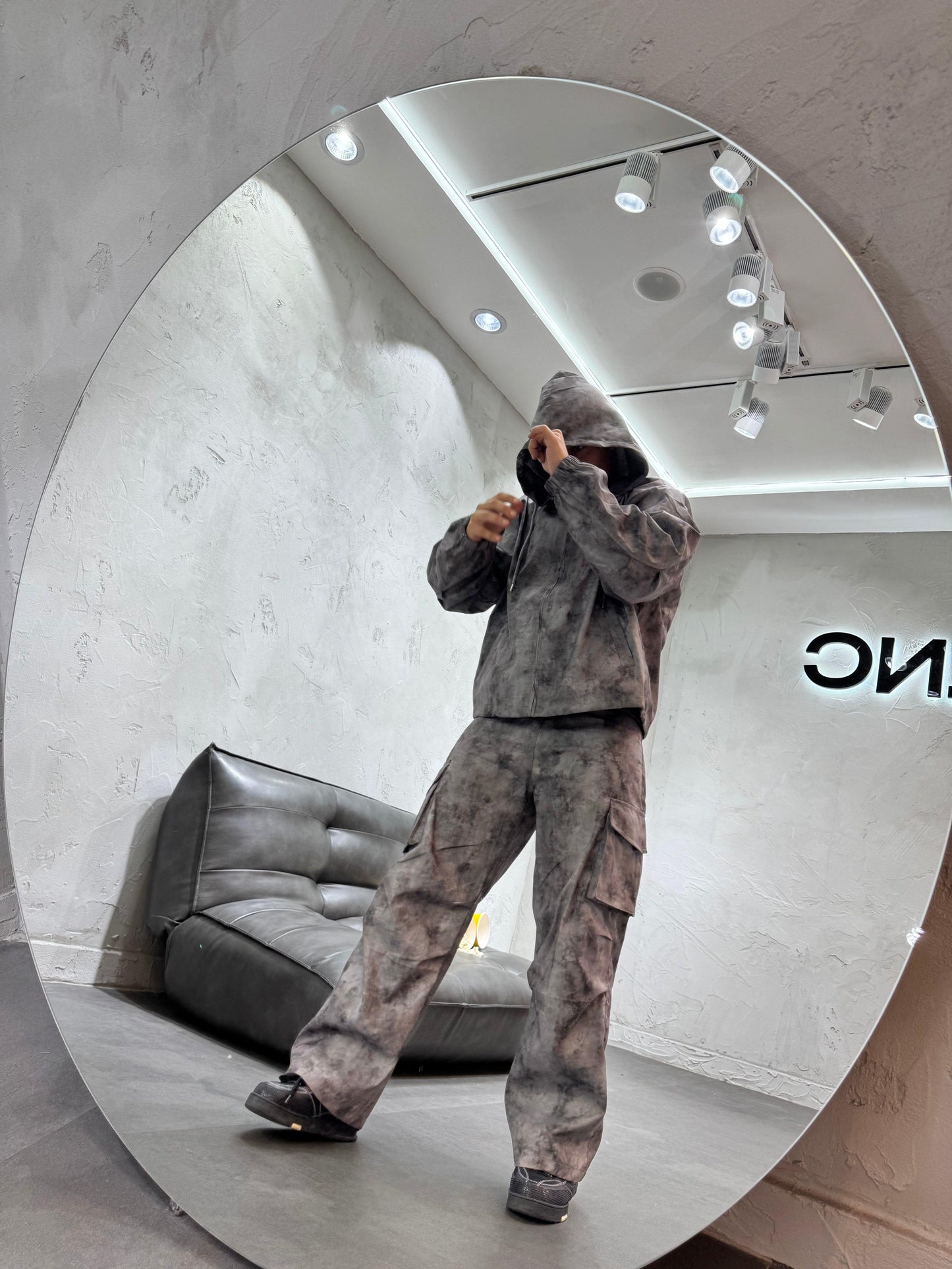 MARBLED GREY COORDINATE