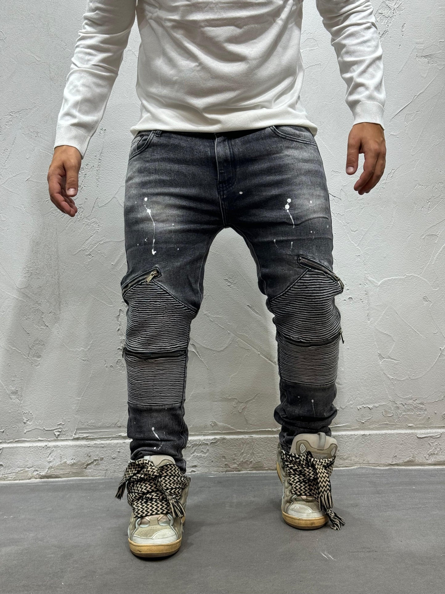 SKINNY FIT SKETCHES GREY