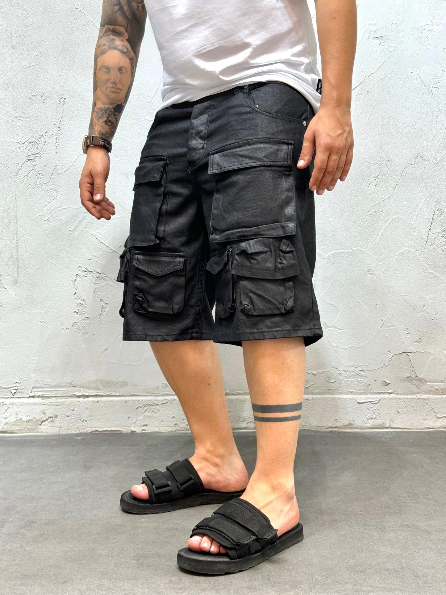 SHORT TCM 3 SPALMATO BLACK