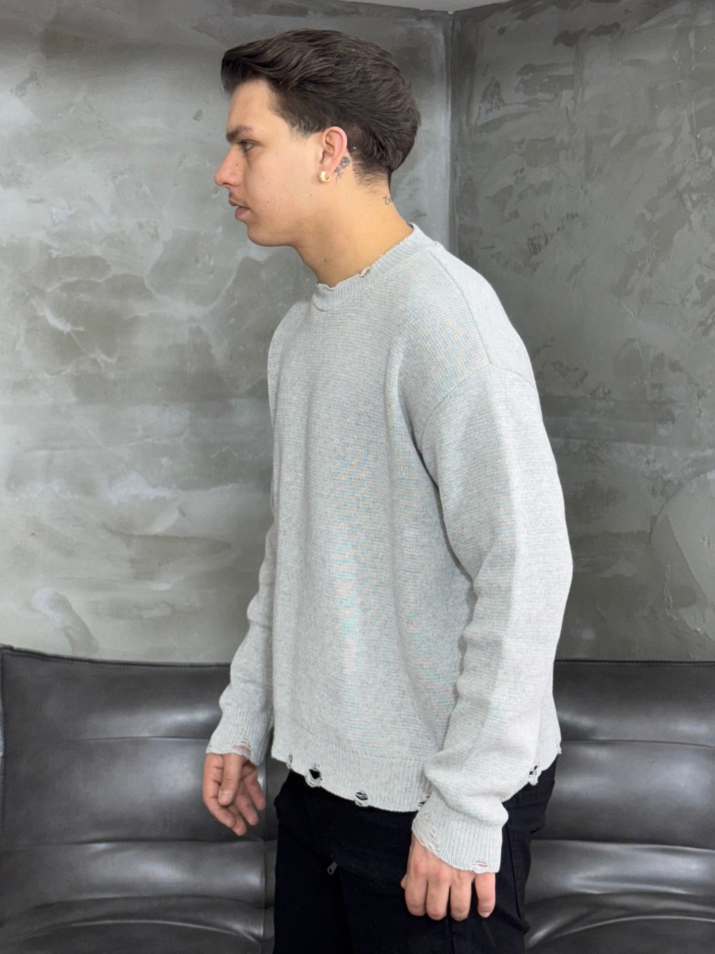 MAGLIONCINO CROP FIT TEARS GREY