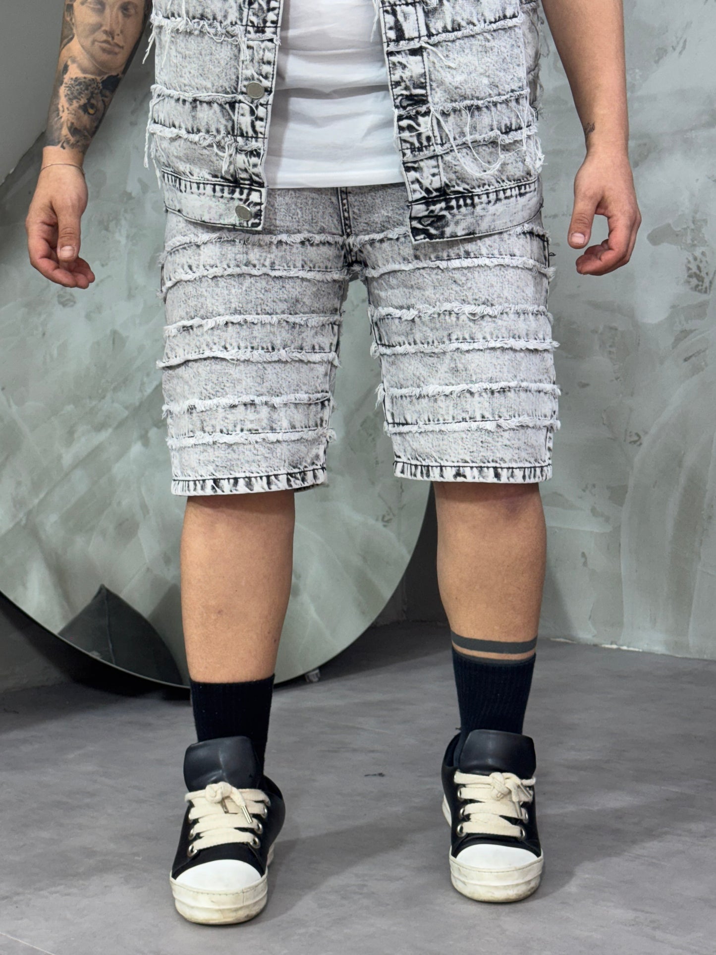 COORDSET RIPPED GREY