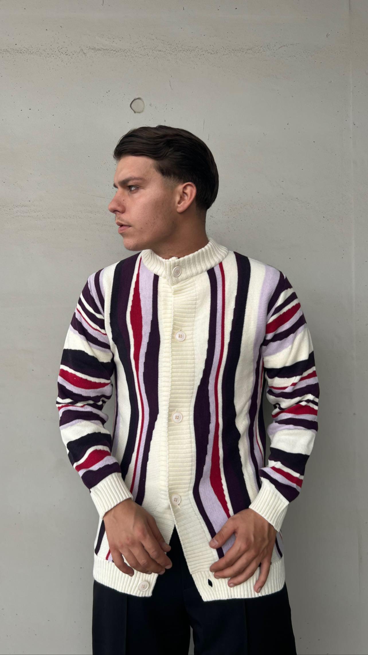 MULTICOLOR BUTTON CARDIGAN