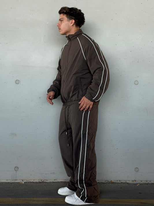 TRACKSUIT BROWN