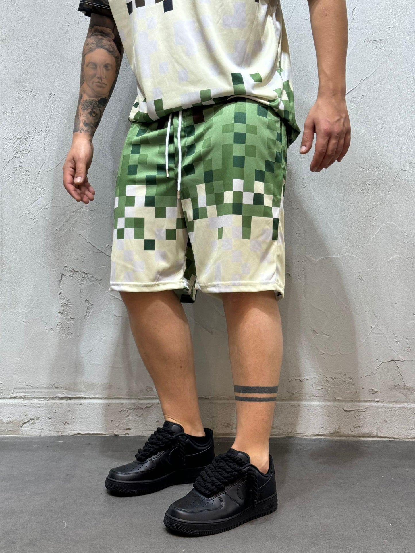 COORDINATED MINECRAFT BY THOMAS HALL