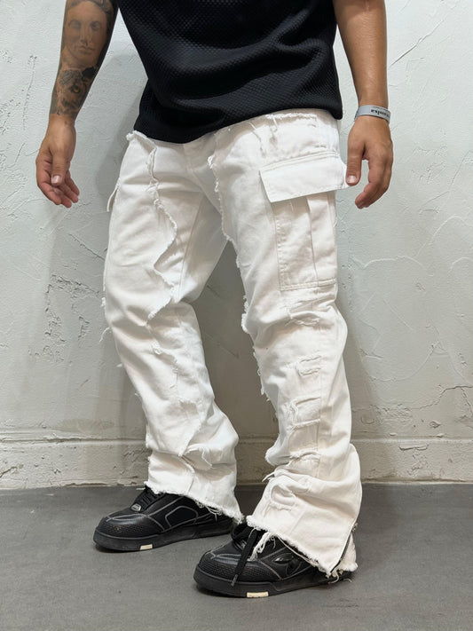 BAGGY FRAYED WITH ZIP BACK WHITE