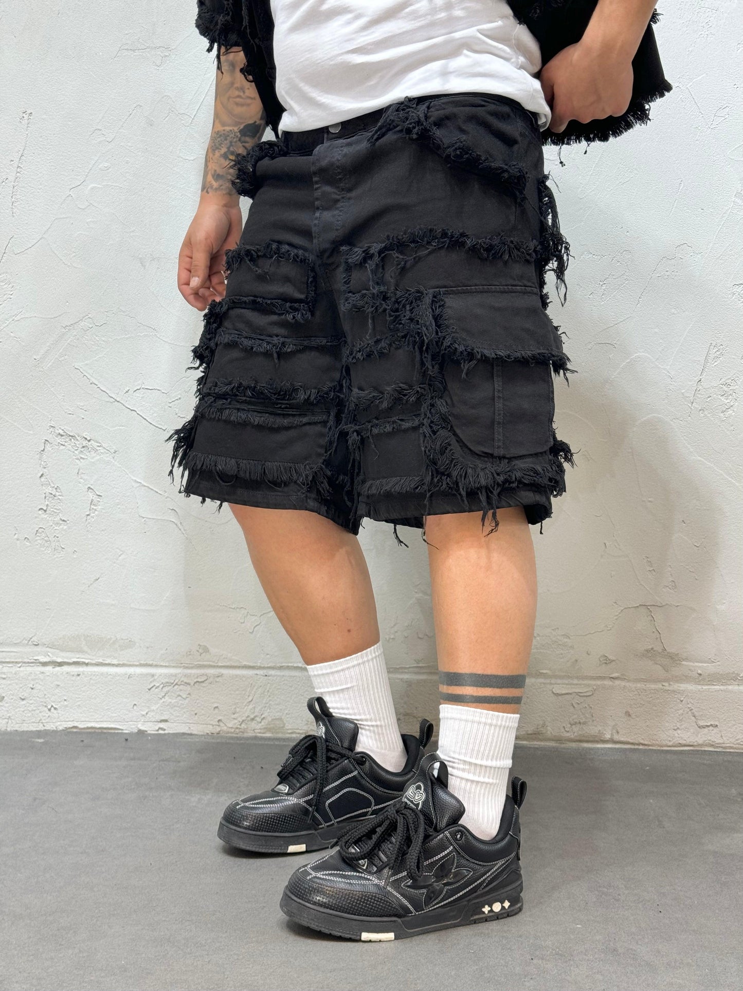 COORDINATED FRINGED TOTAL BLACK