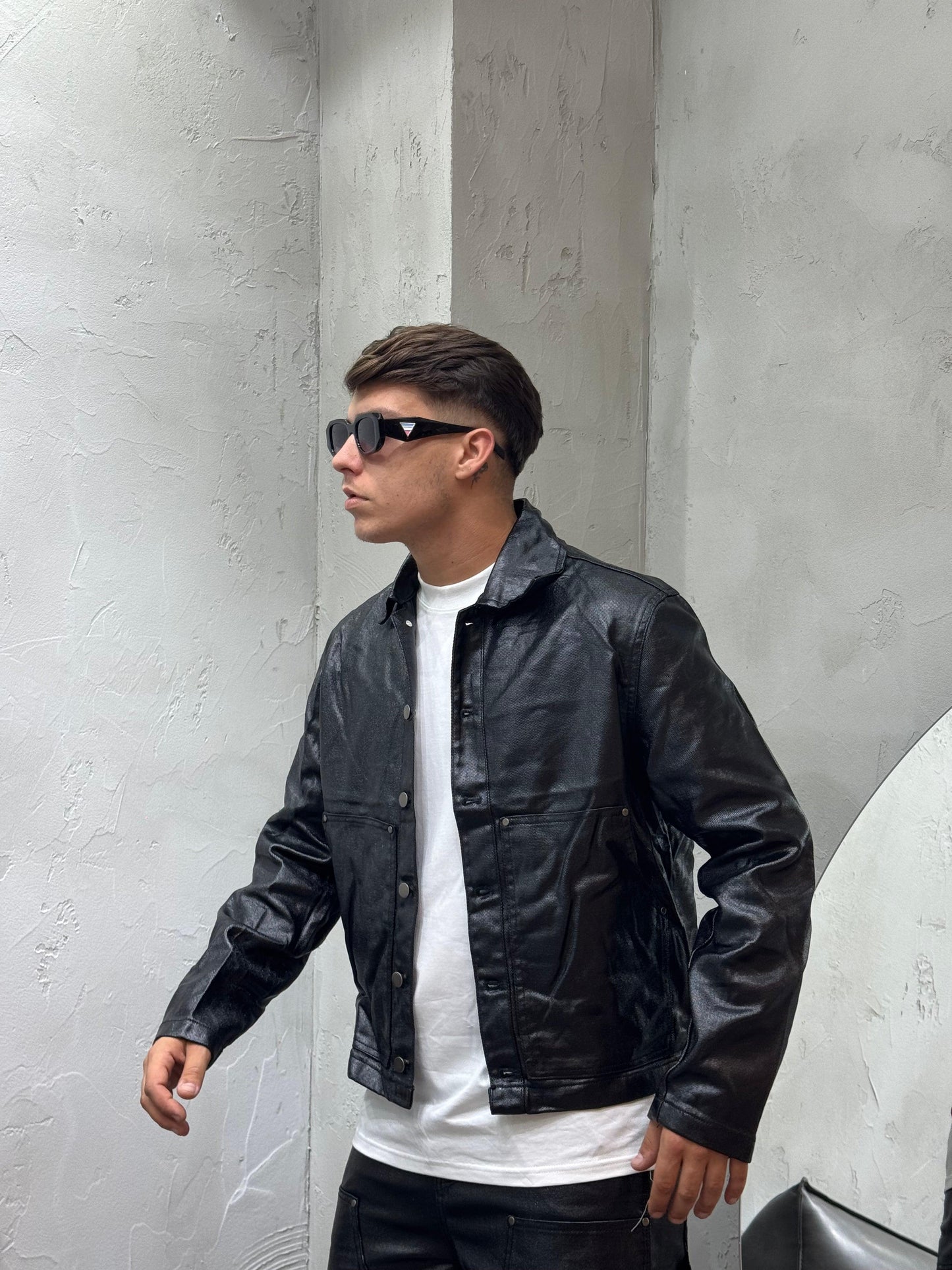 SHINY BLACK COORDINATE