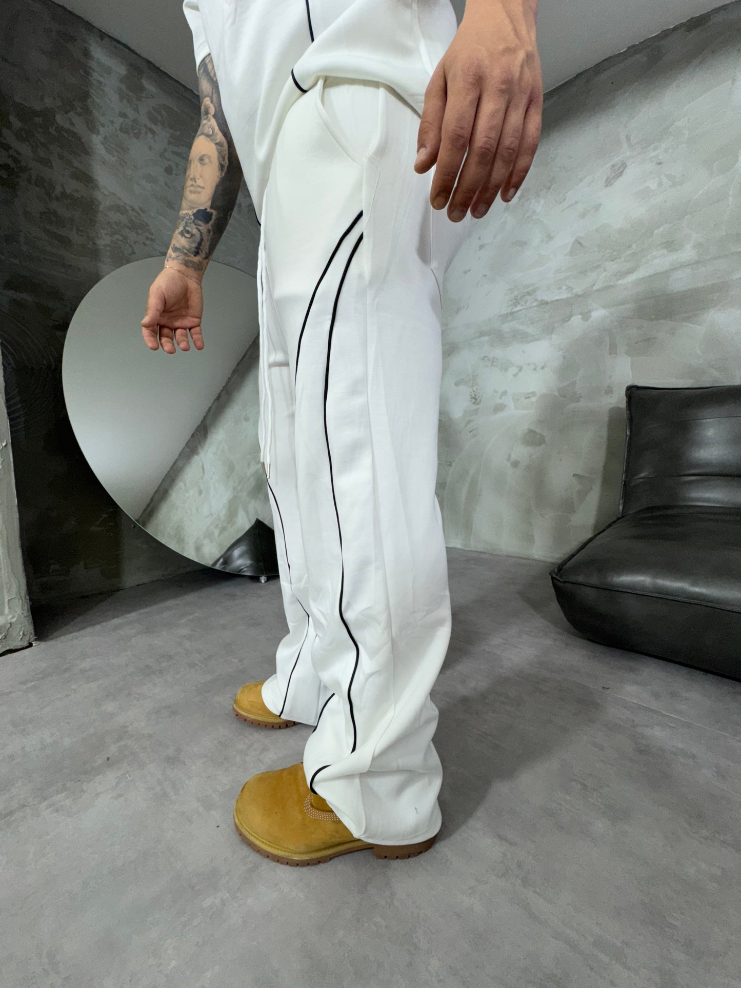 COORDSET TUTA LINES WHITE