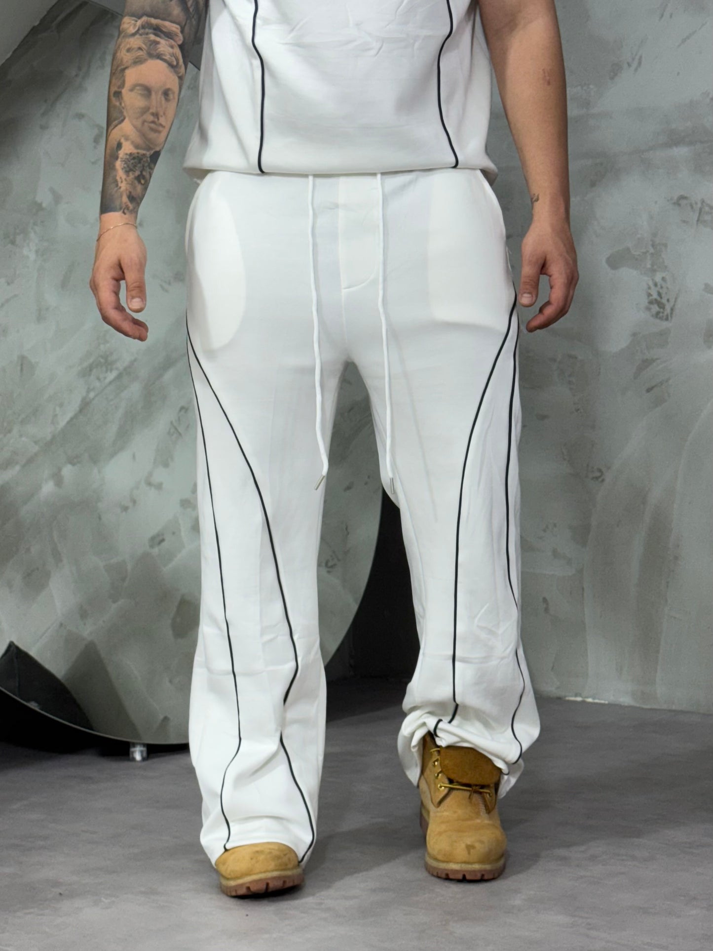 COORDSET TUTA LINES WHITE