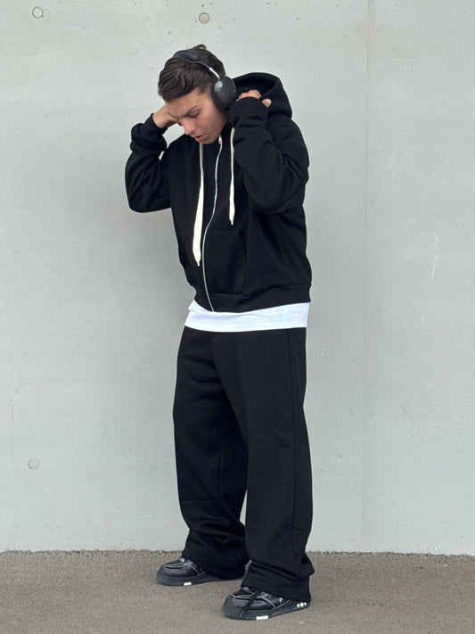 MONOCHROME BLACK COORDINATE