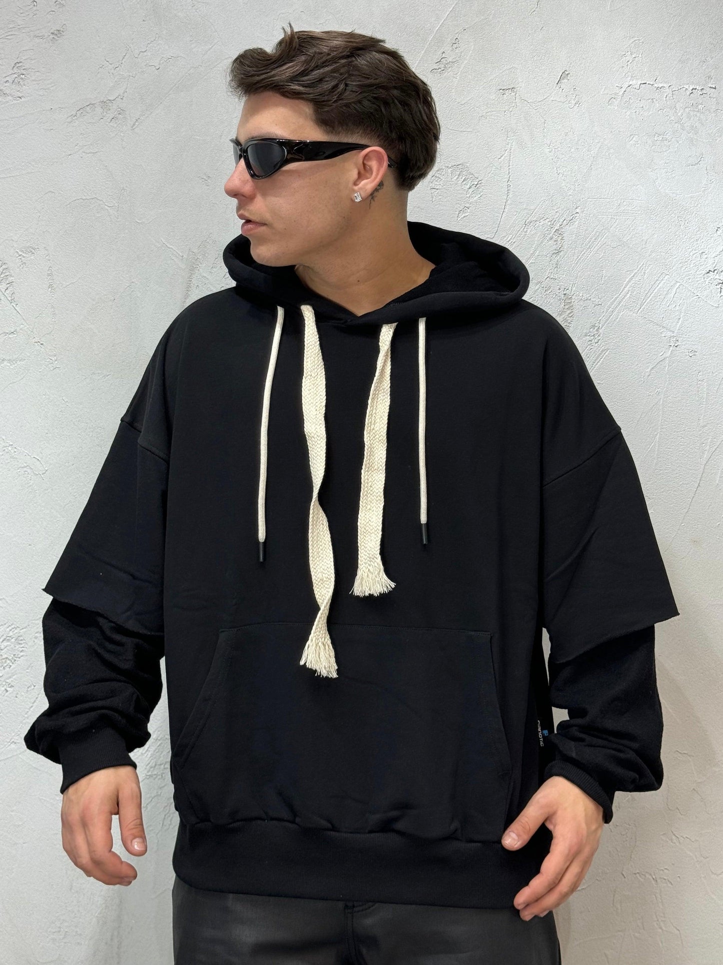 HOODIE CROP FIT DOPPIATA BY CNTC BLACK
