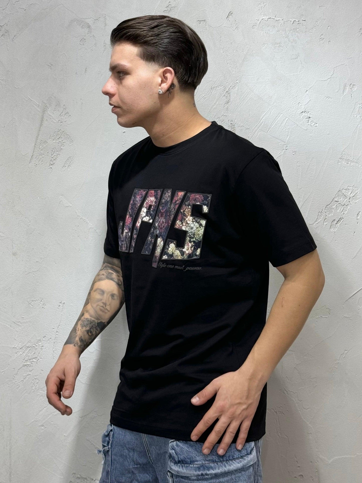 T-SHIRT JPNS FLOWERS BLACK