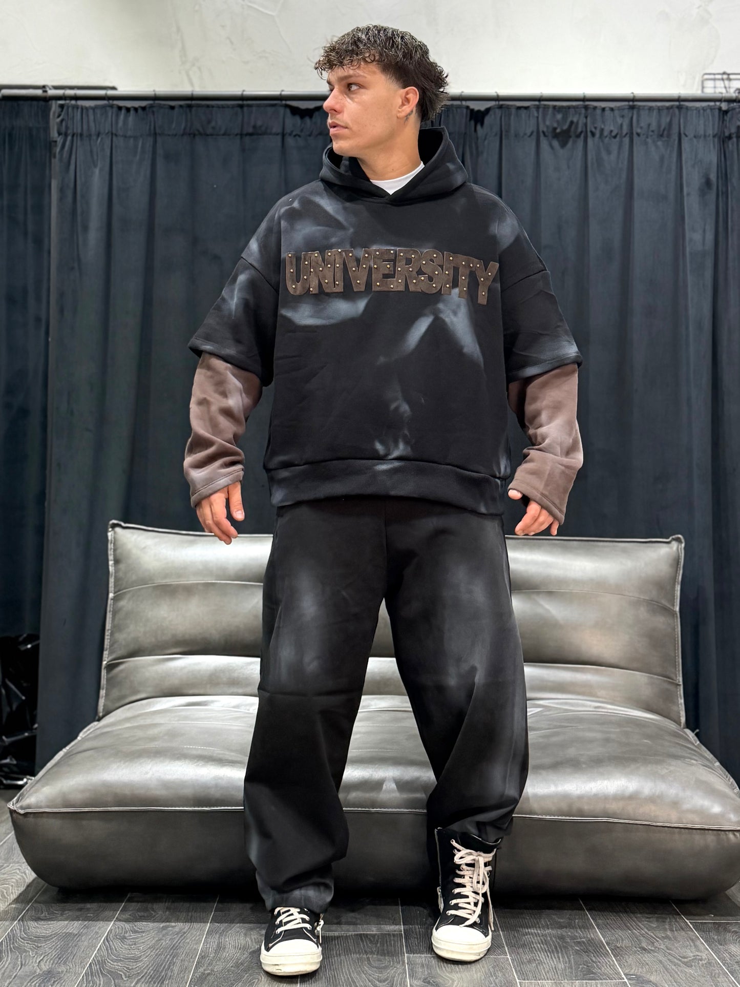TRACKSUIT UNIVERSITY BLACK