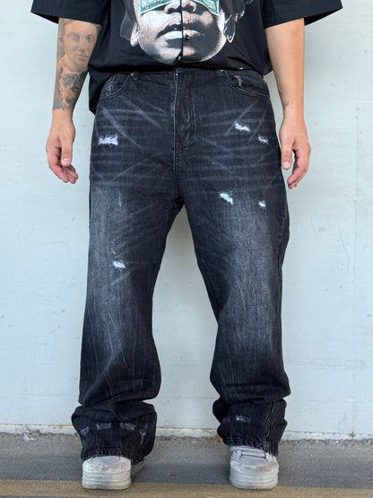 BAGGY BLACK STRANGE
