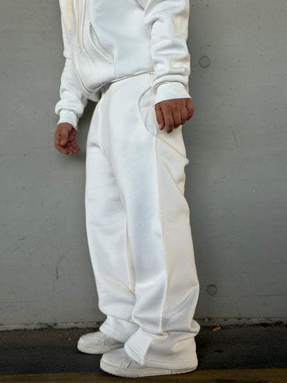 TUTA WHITE