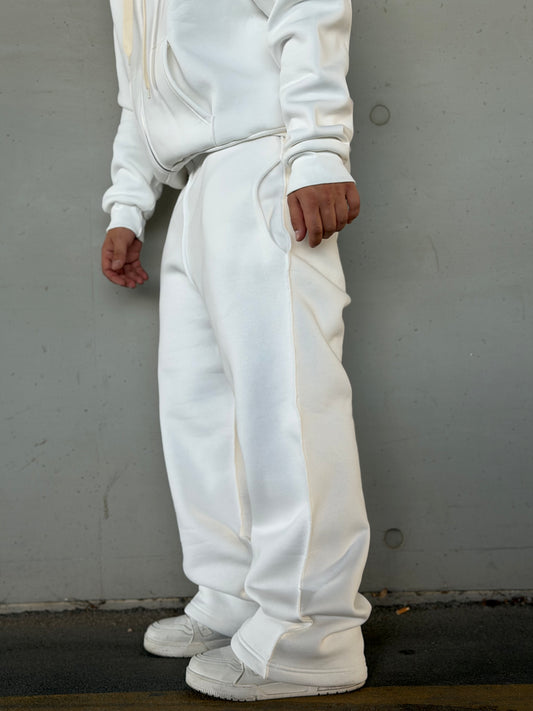 TUTA WHITE