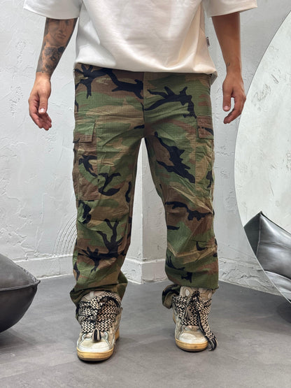 CARGO CAMOUFLAGE GREEN