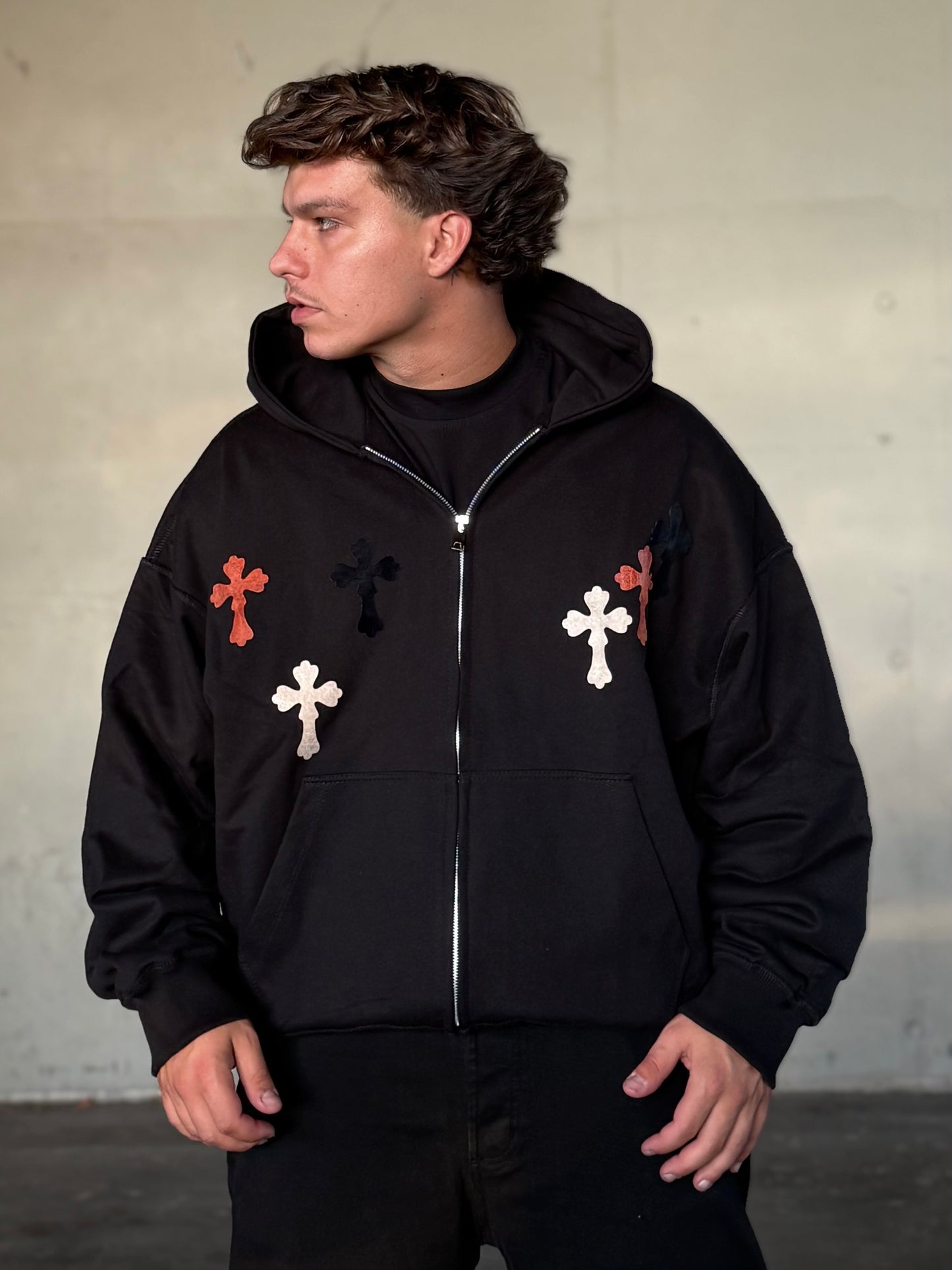 HOODIE CROSSES BLACK