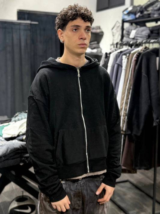 BOXY FIT ZIP BLACK