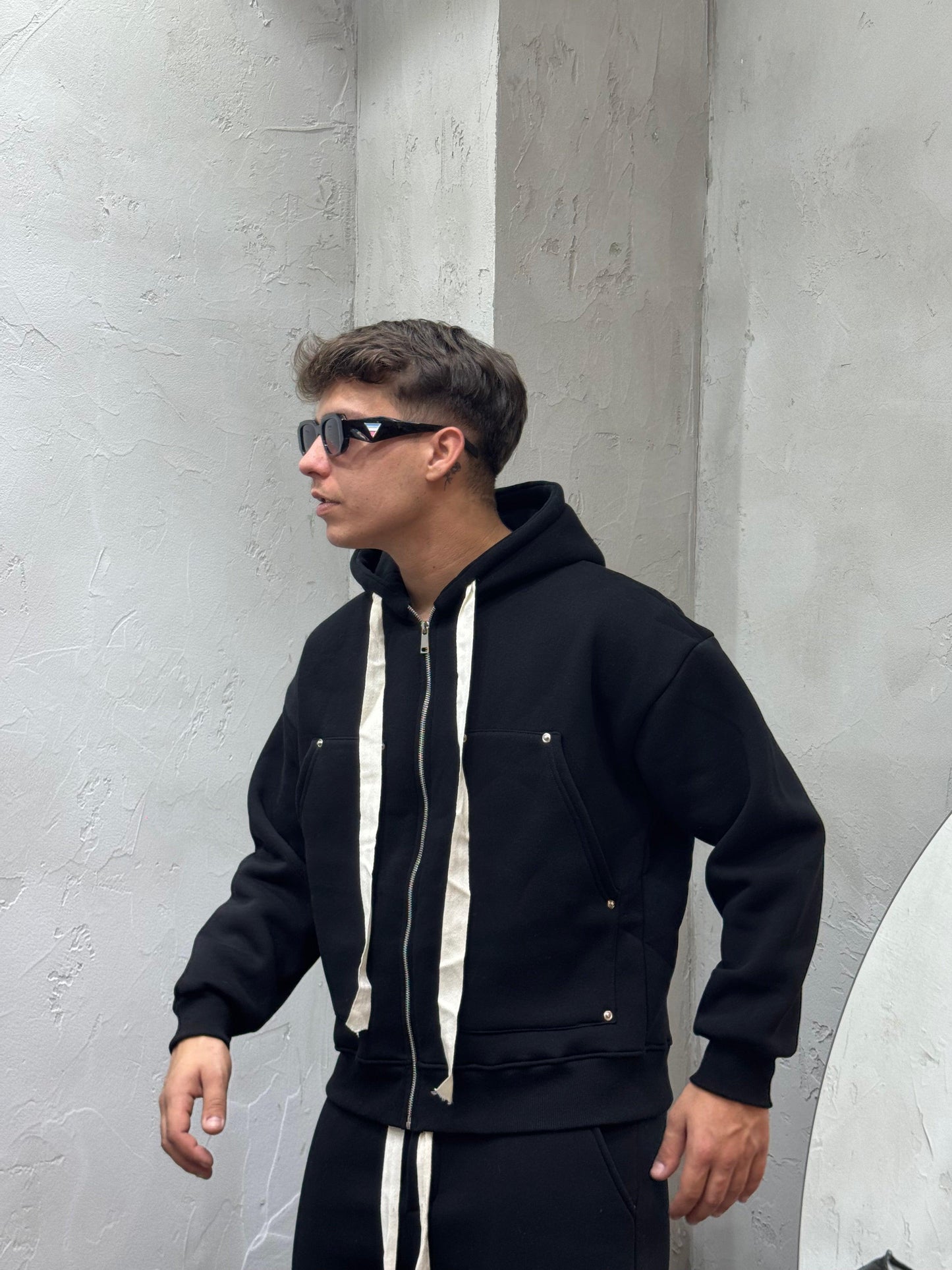 CARPENTER BLACK TRACKSUIT COORDINATE