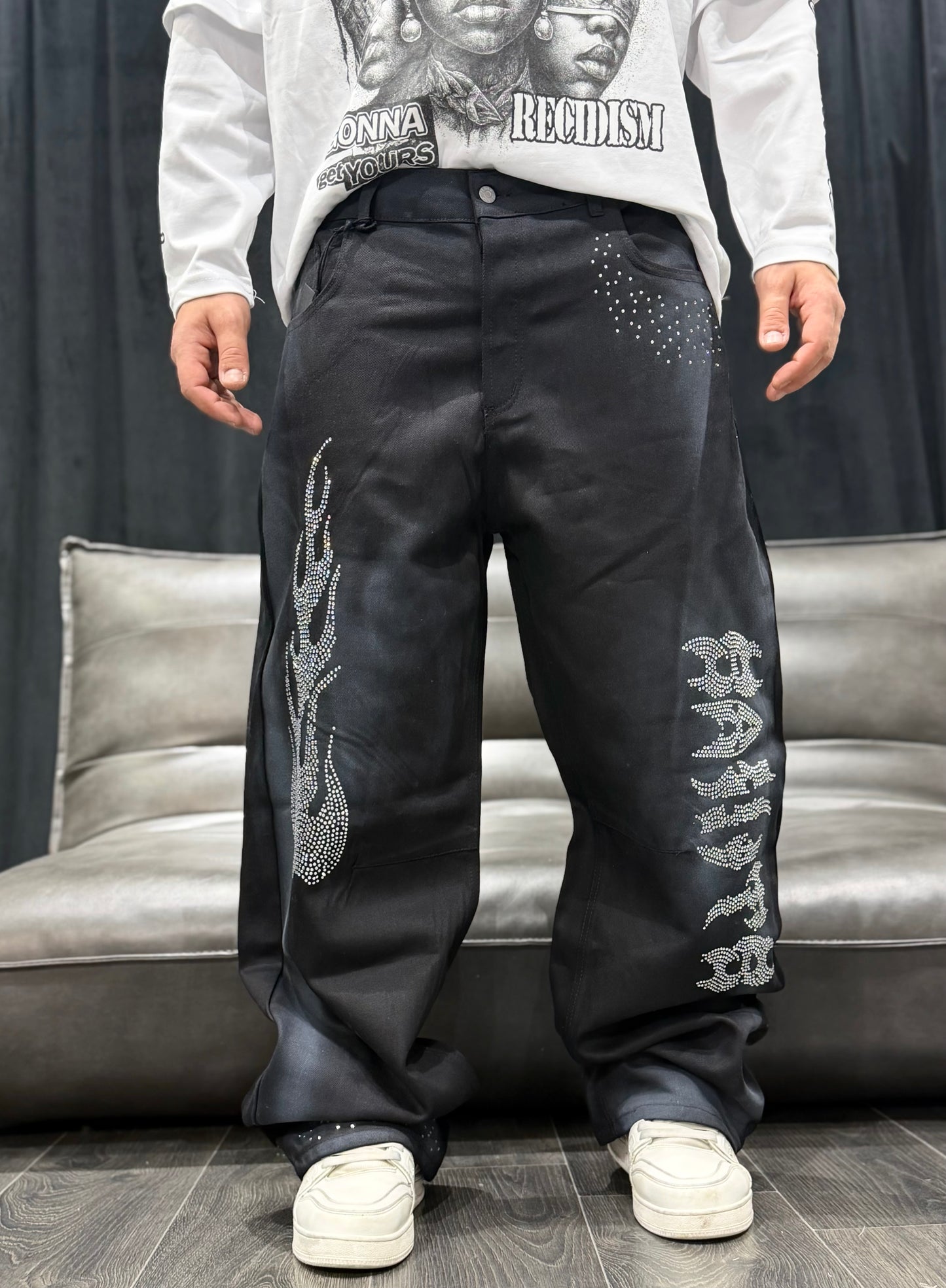 BAGGY ILLUSION BUNKER