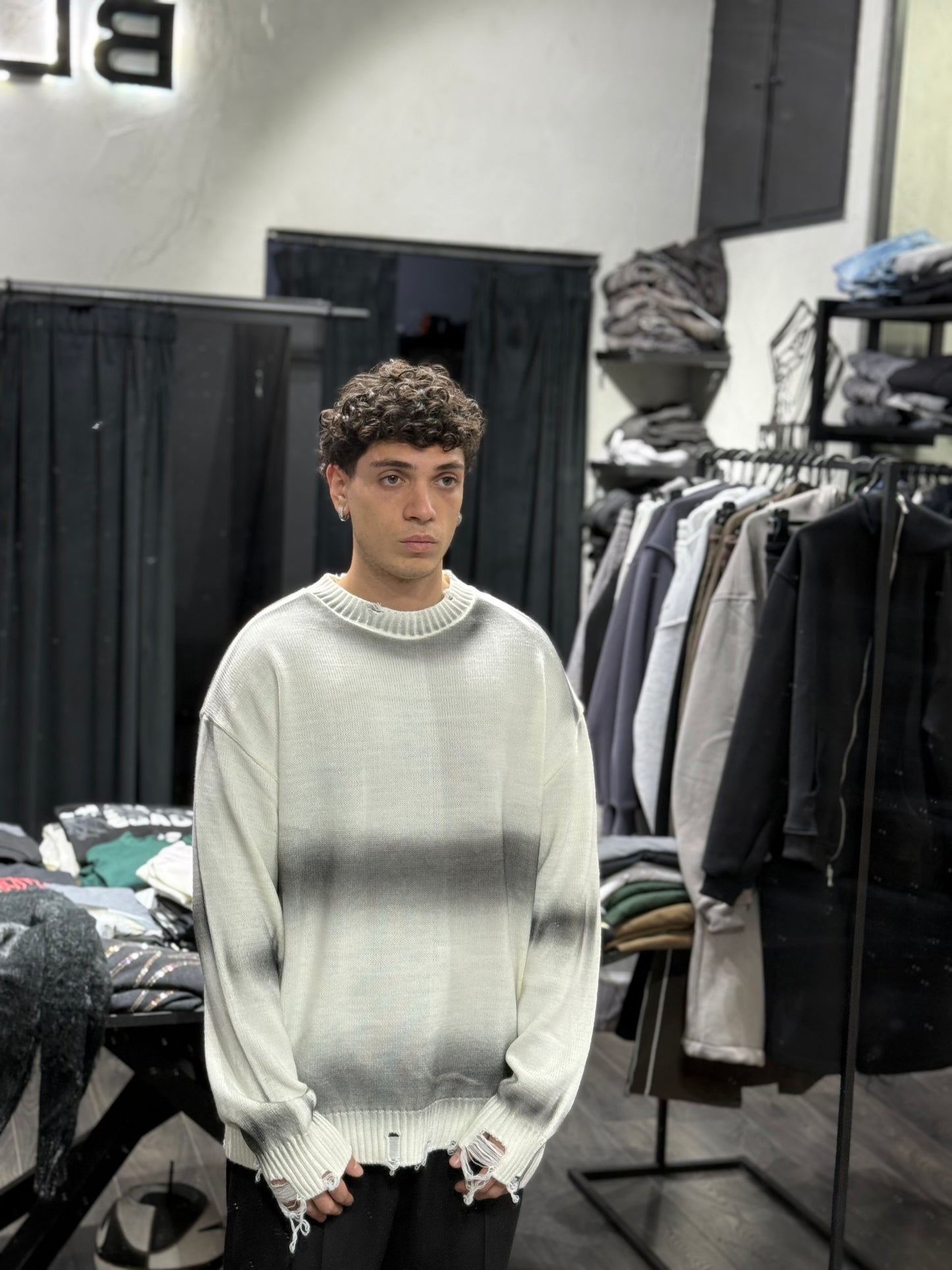 MAGLIONE SFUMATO  BIANCO