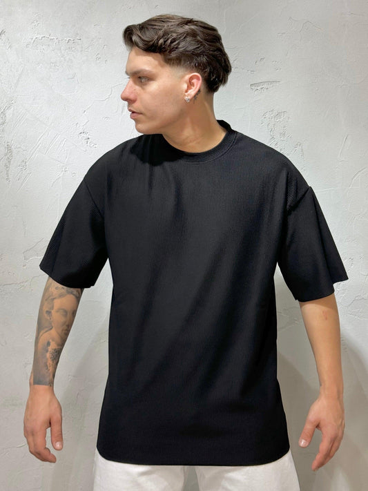 BASIC BLACK RIBBED T-SHIRT