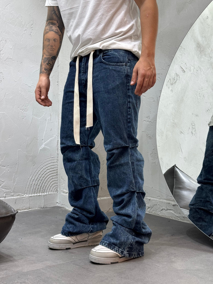 BAGGY DRAPERY JEANS