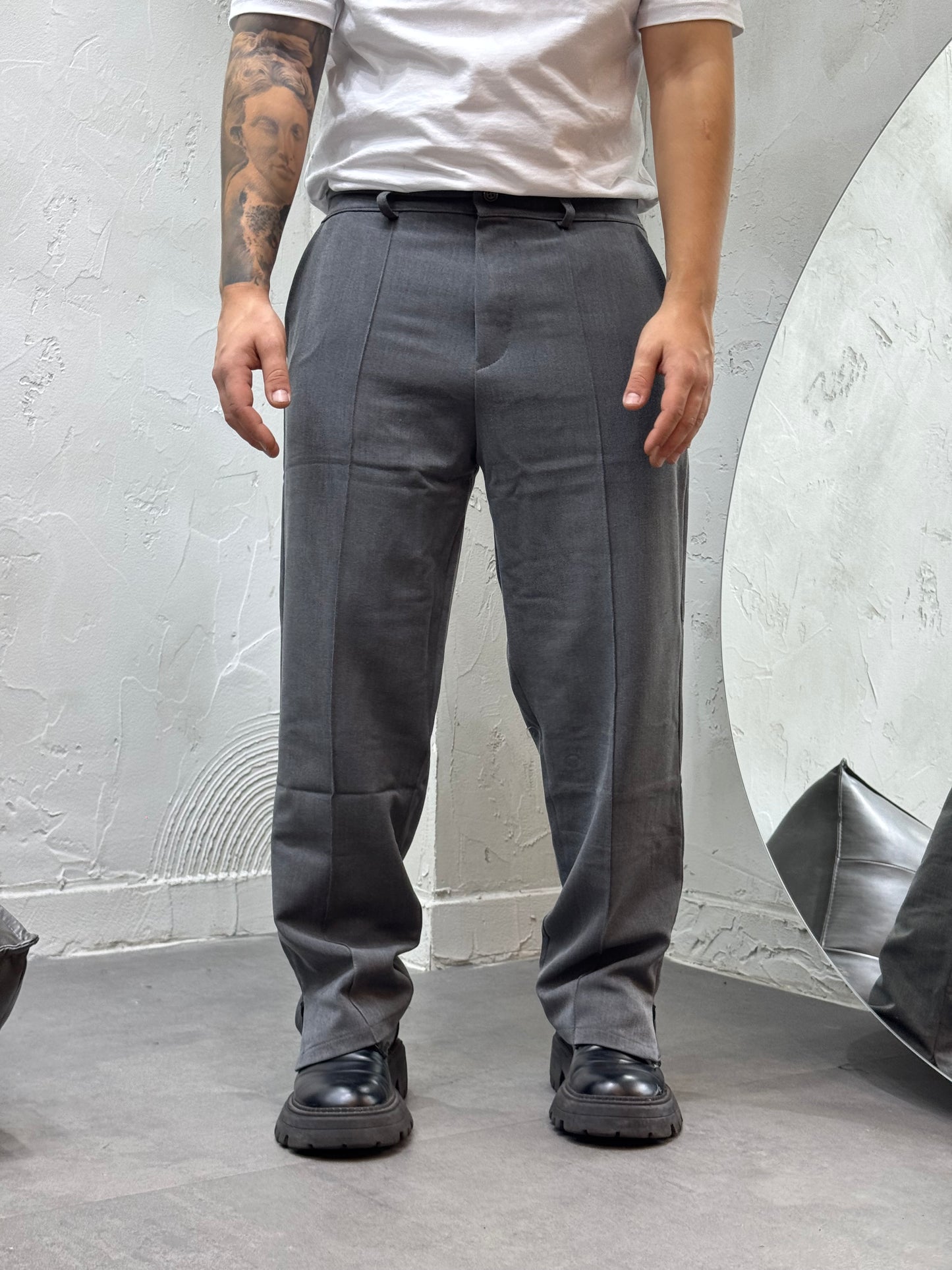 PANTALONE FONDO AMPIO CON ZIP GREY