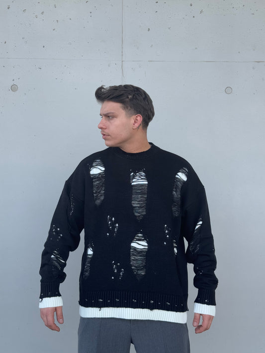 BREAKAGES BLACK SWEATER