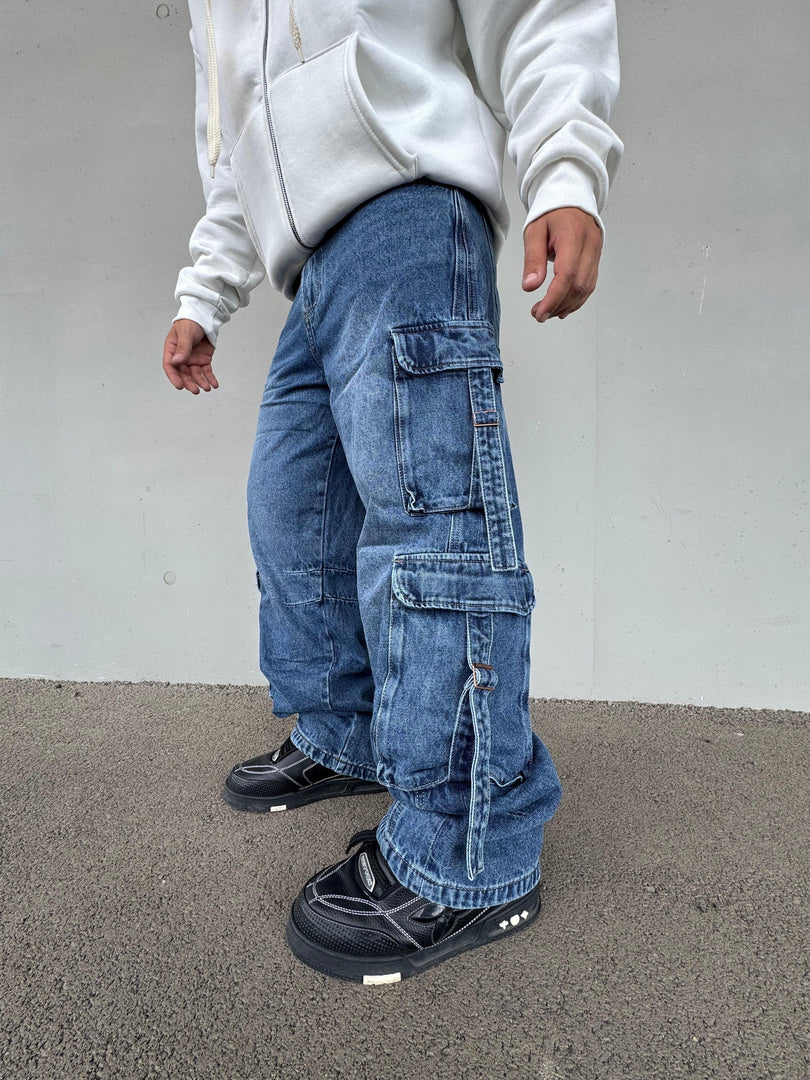 JEANS CARGO CON CAPO APPESANTE