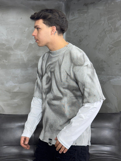 LONGSLEEV SHADED GRAY SWEATER