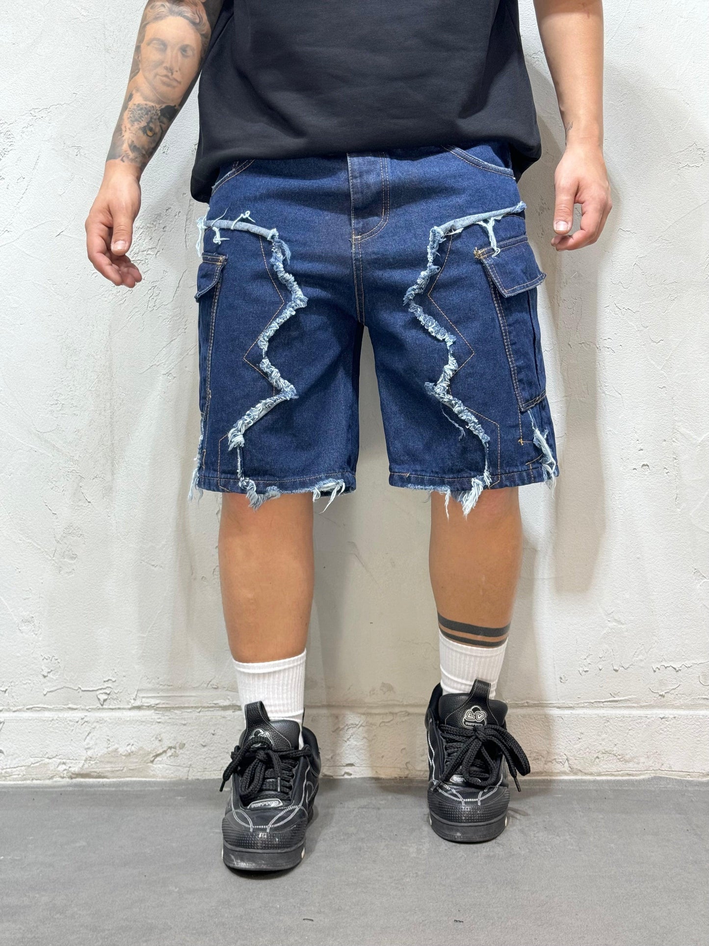 SHORT CARGO RIPPED BLUE