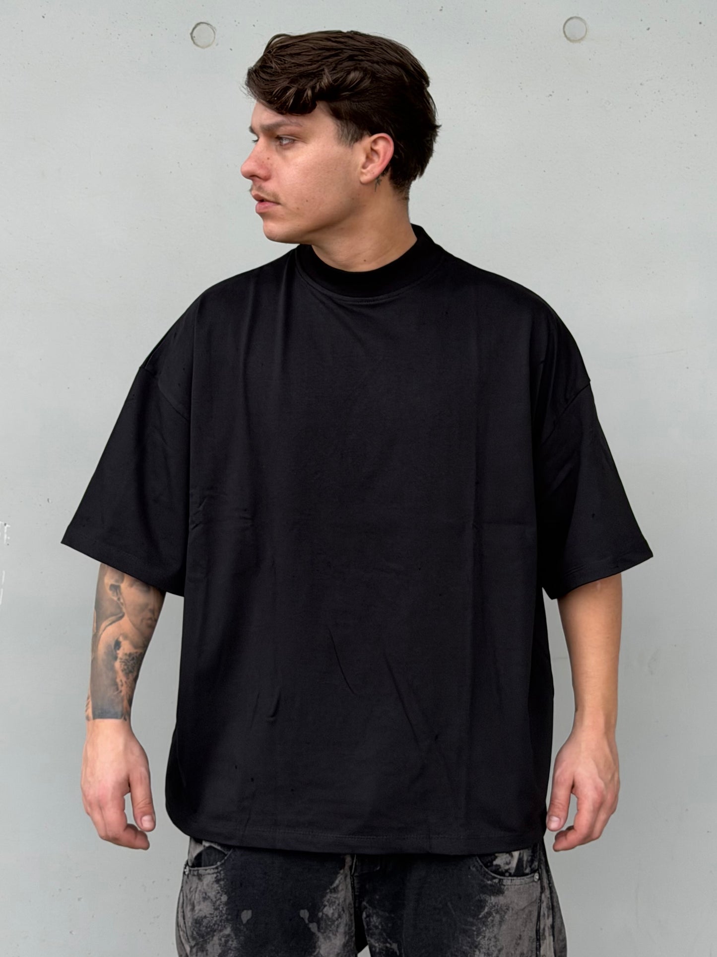 SHIRT STUDIOS BLACK