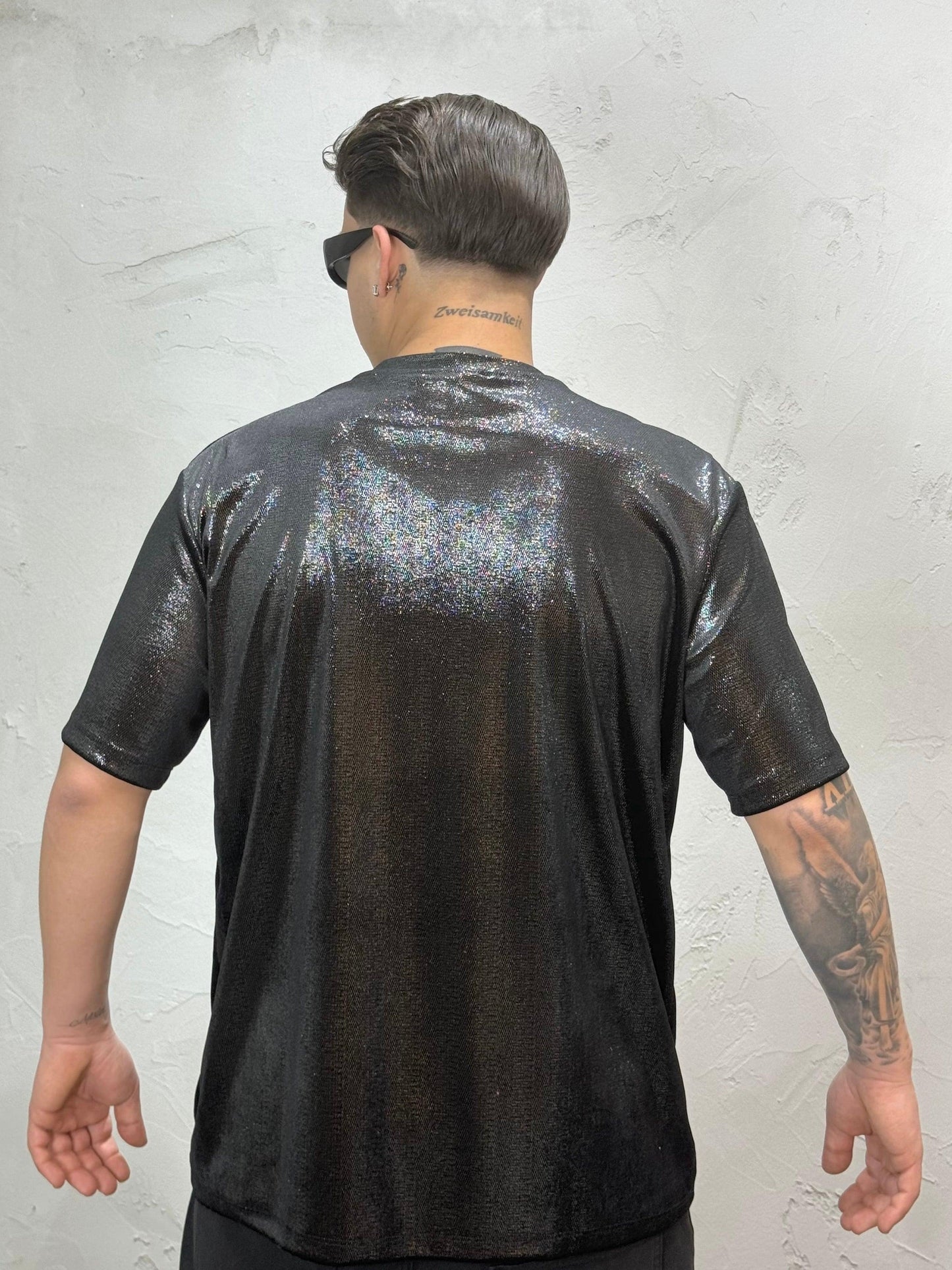 BLACK GLITTER T-SHIRT